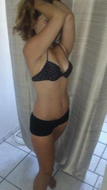 , 25  female escort, Fort Lauderdale