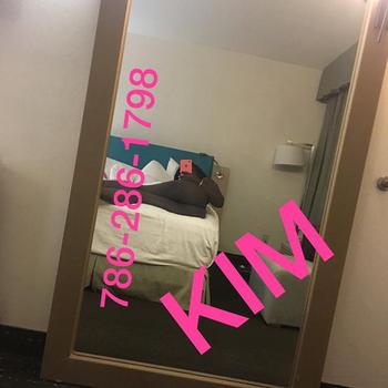 , 23  female escort, Fort Lauderdale