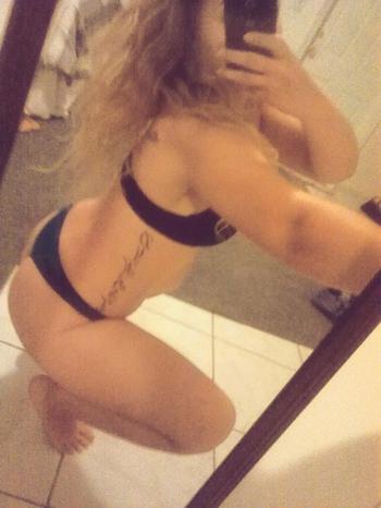 , 22 Caucasian female escort, Fort Lauderdale