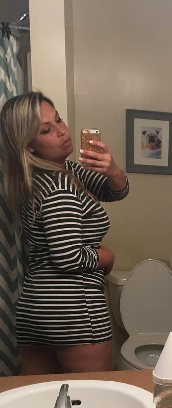 , 30  female escort, Fort Lauderdale
