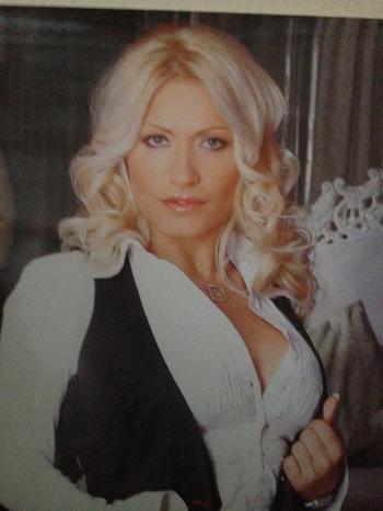 , 29  female escort, Fort Lauderdale