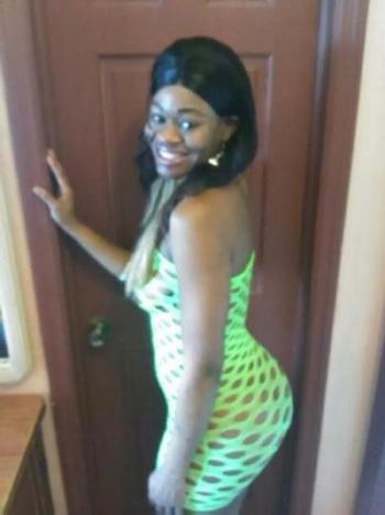 Diamond, 25  female escort, Fort Lauderdale