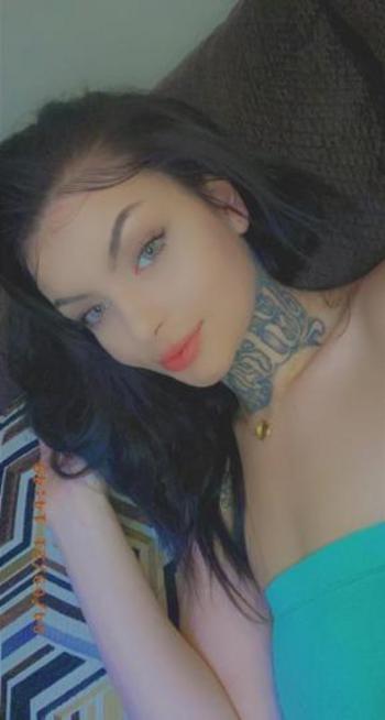 Sabrina, 21  female escort, Fort Lauderdale