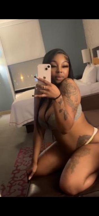 Mamas, 24  female escort, Fort Lauderdale