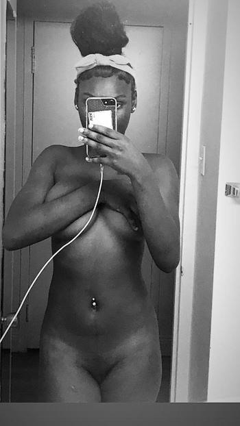 India, 20  female escort, Fort Lauderdale