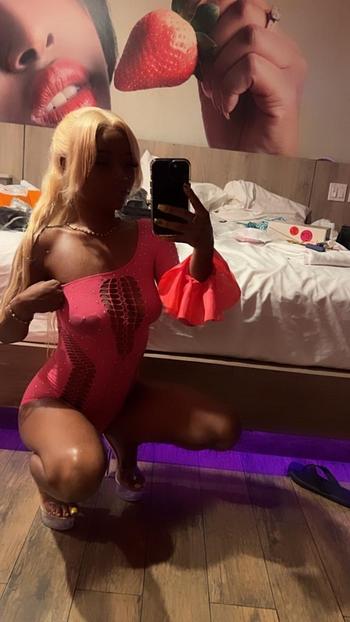 Layla , 20  female escort, Fort Lauderdale