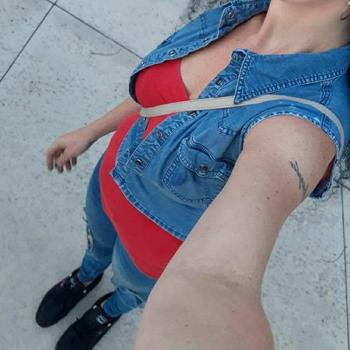 Slim, 35  female escort, Fort Lauderdale