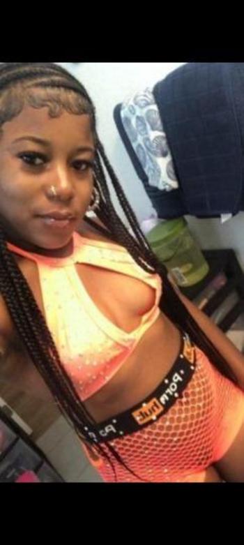 954-710-4373, 26  female escort, Fort Lauderdale